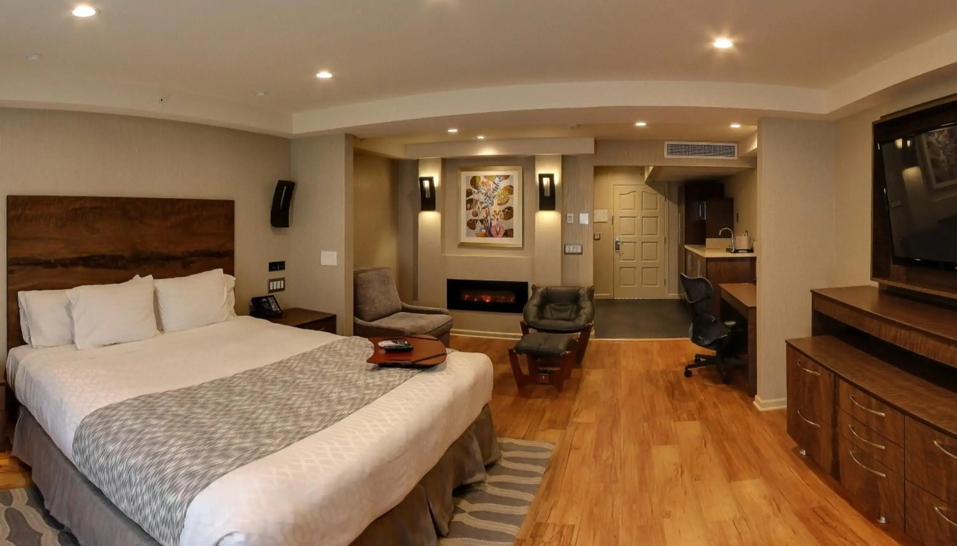 Hotel Strata