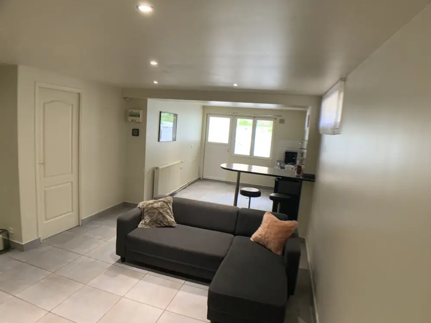 Appartement cosy proche Roissy CDG Astérix DisneyLand Paris