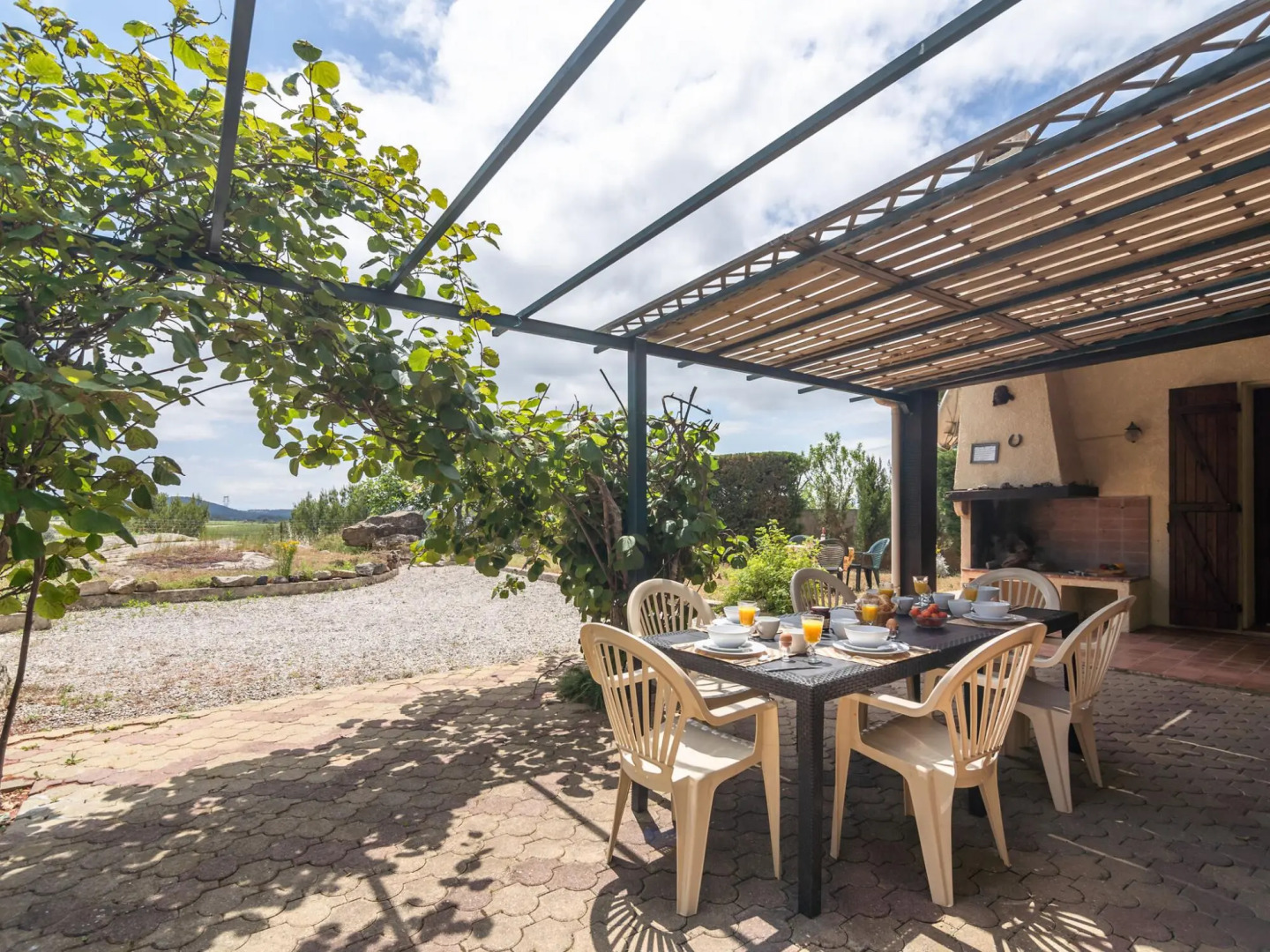 Scenic villa in Beaufort with private pool