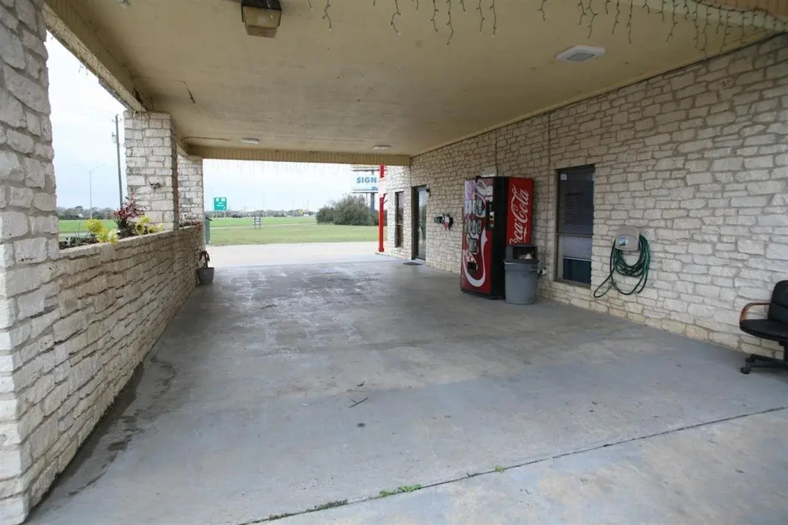 Americas Best Value Inn Edna