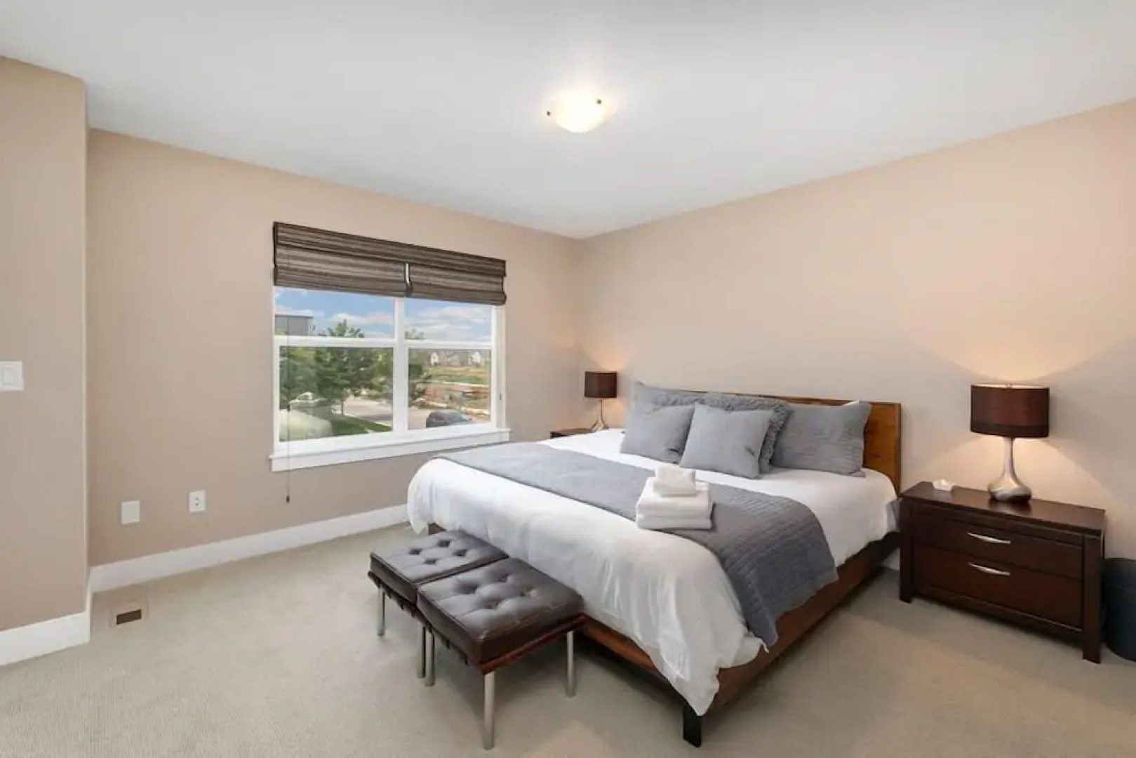 Amazing Urban Townhome Near Breweries & River!