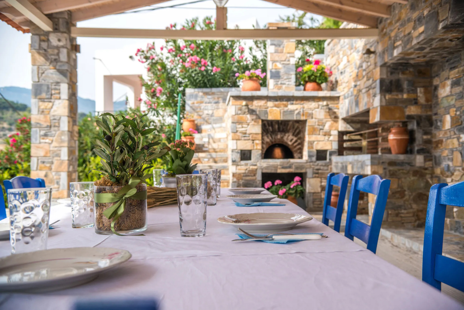 Maria Plomari Apartments