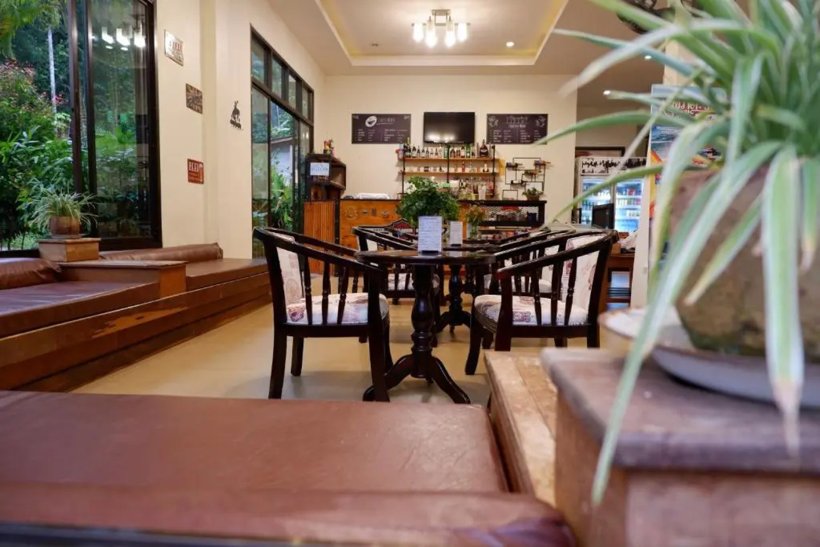 Khao Sok Nature Place