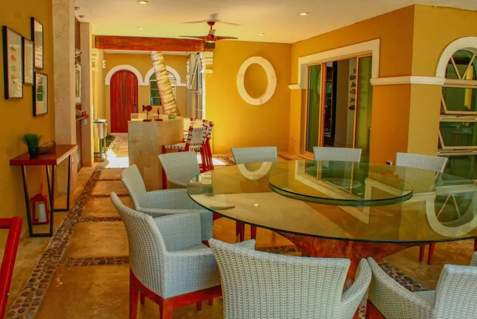 Esciros Luxury Villa