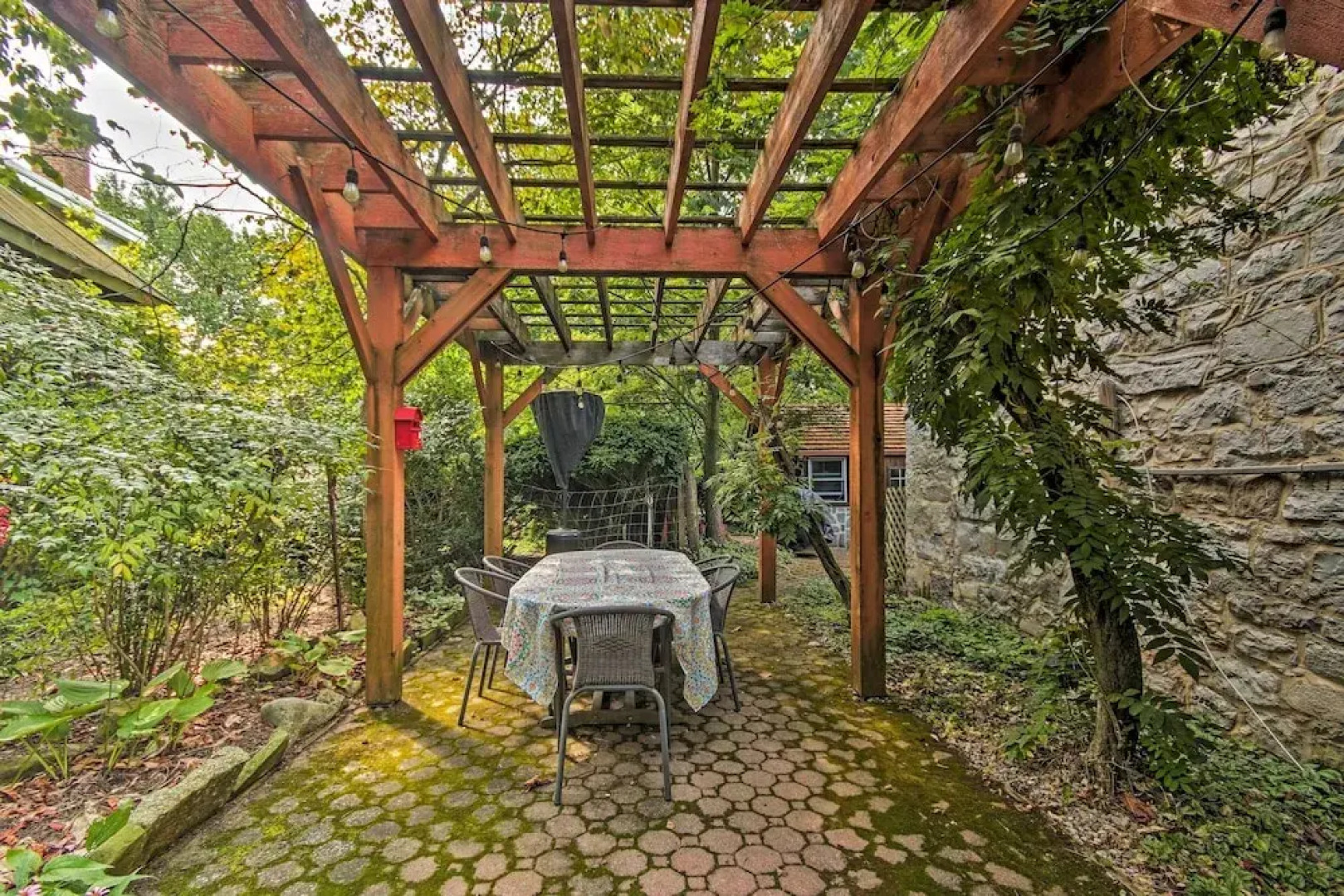 Mercersburg Cottage, 7 Mi to Whitetail Resort