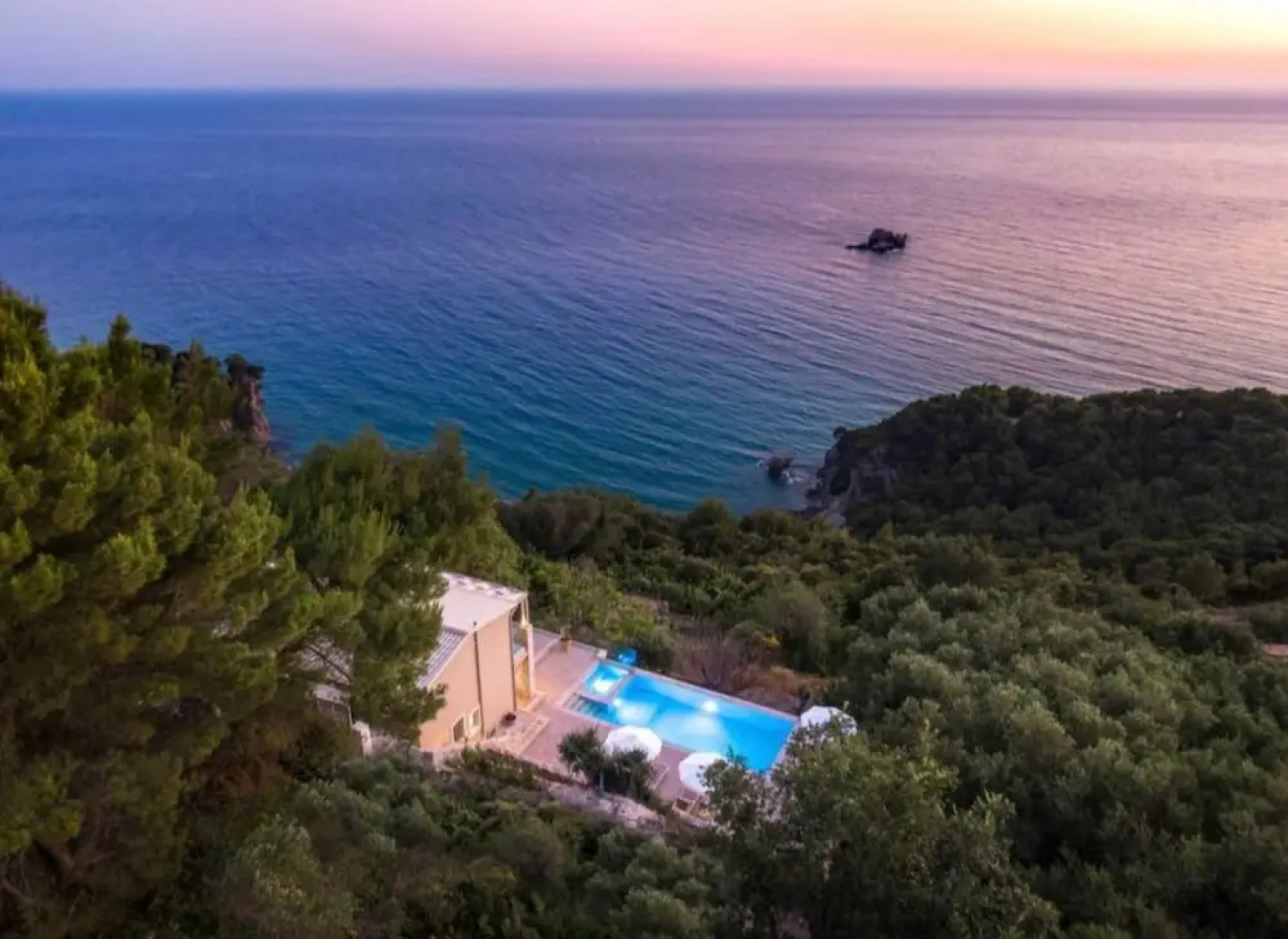 Villa with sea view Kontogialos
