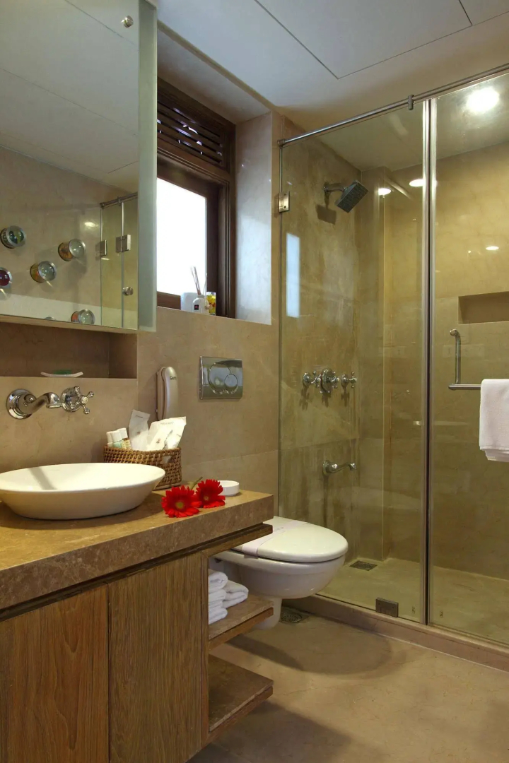 Le Sutra Hotel