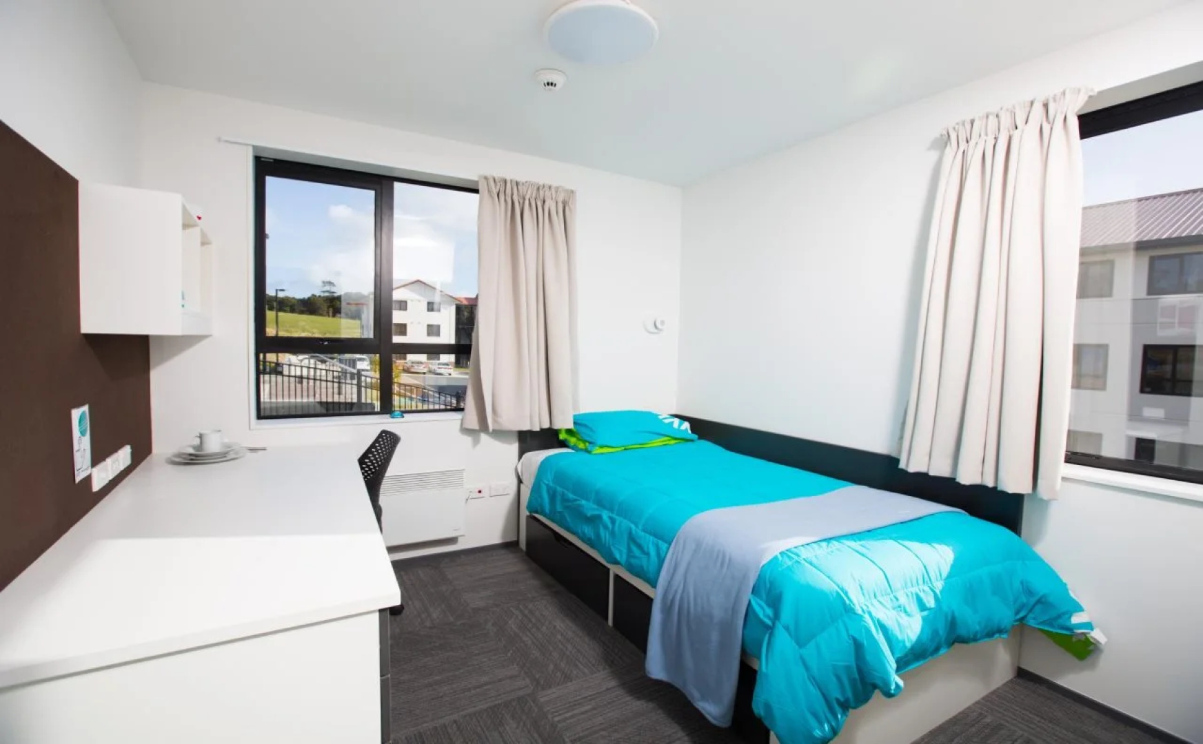 Campus Summer Stays - Albany Village