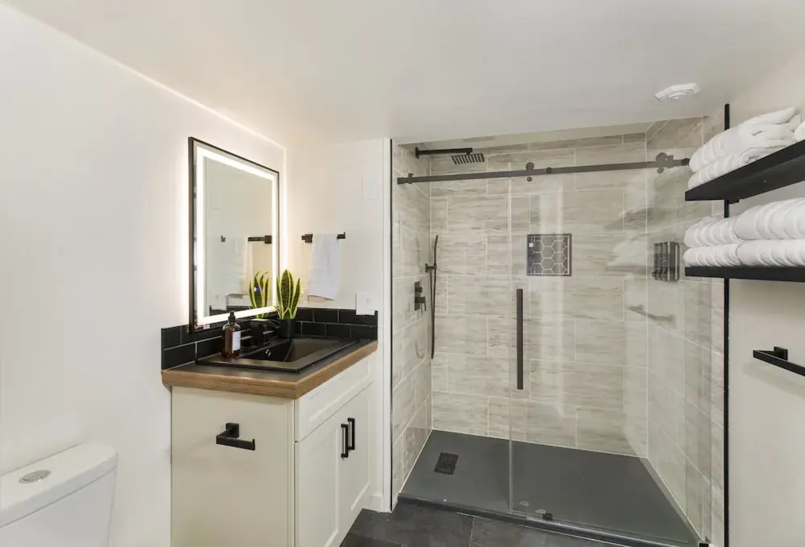 The Lookout Landing 4 Bedroom Home