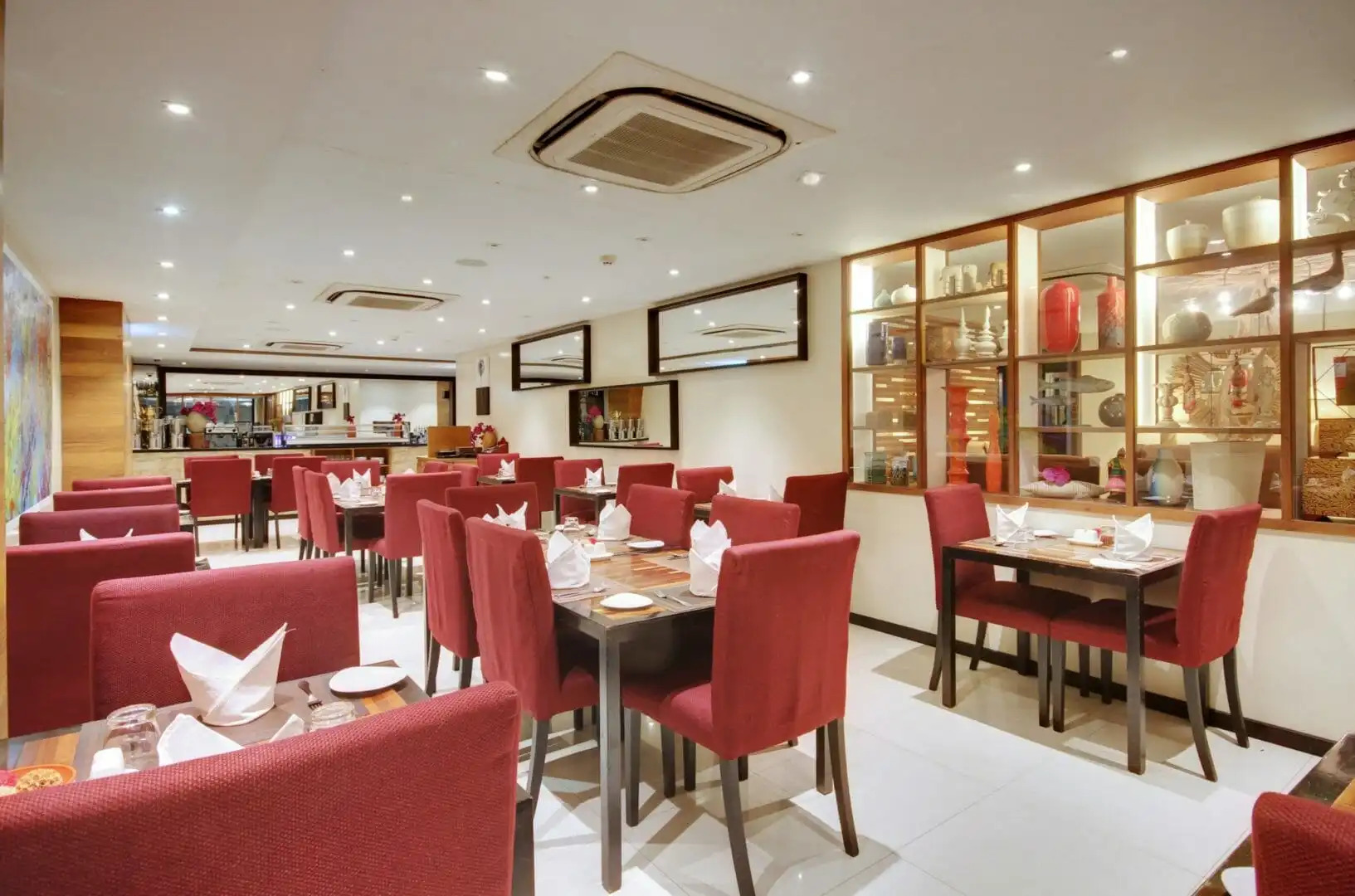 Отель The Somerset