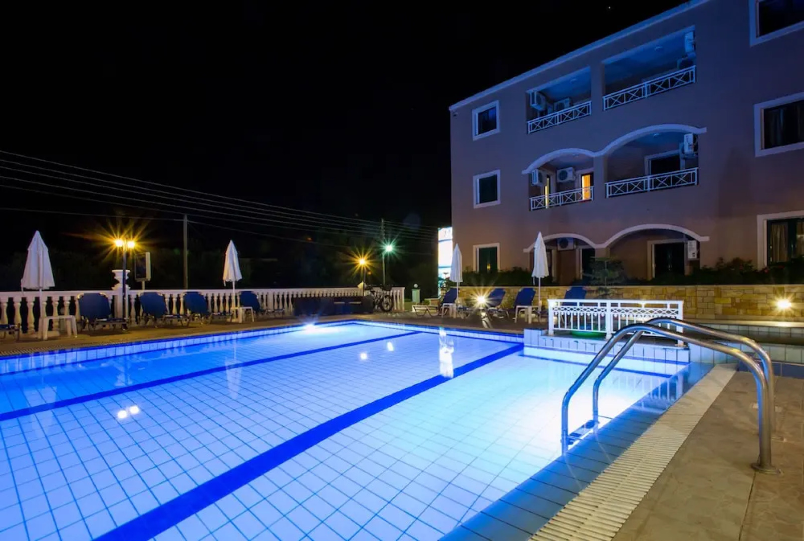 Kozanos Hotel & Suites