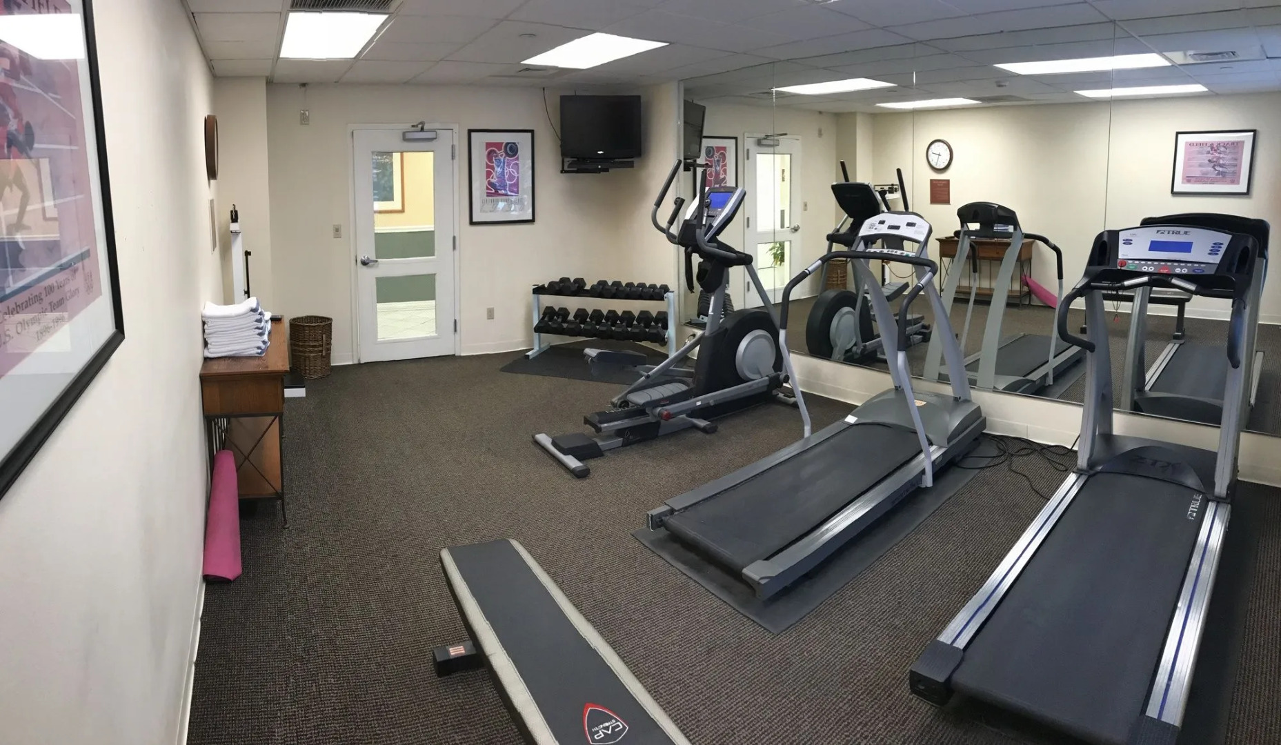 CrestHill Suites SUNY University Albany