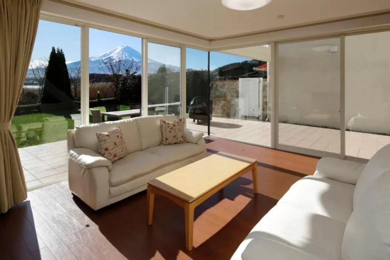 Kawaguchiko Urban Resort Villa