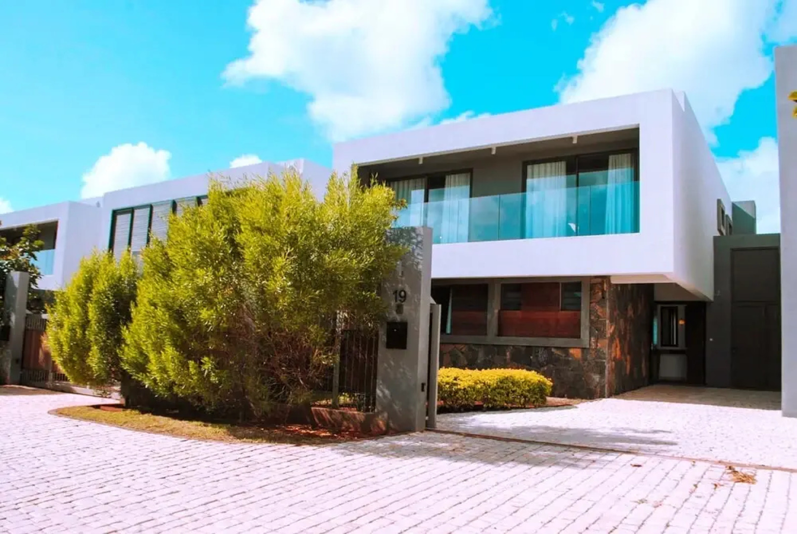 Bel Air by Dream Escapes