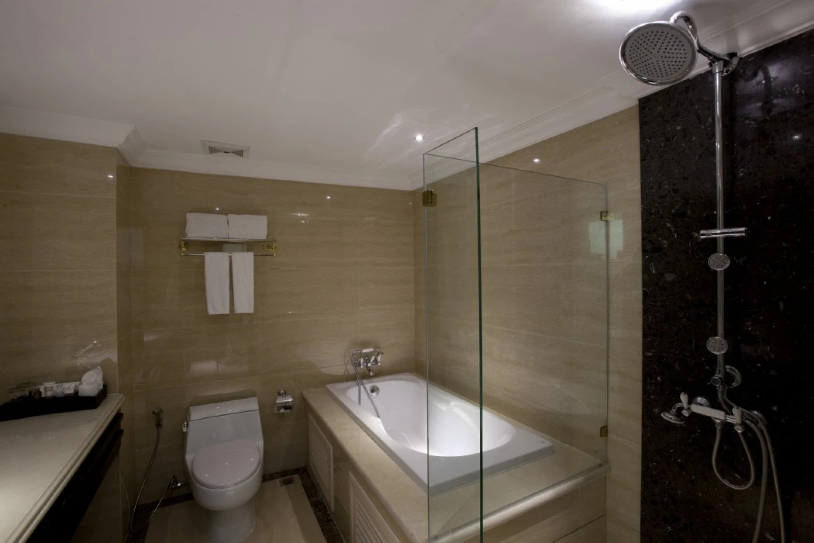 LK The Empress Pattaya