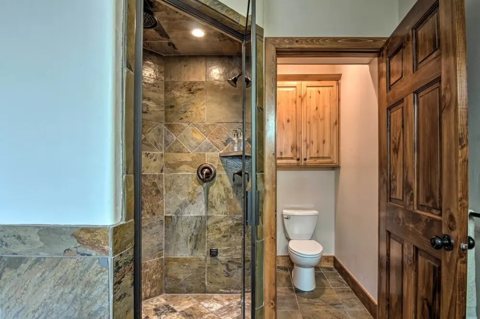 Idyllic Alton Escape ~ 37 Mi to Bryce Canyon!