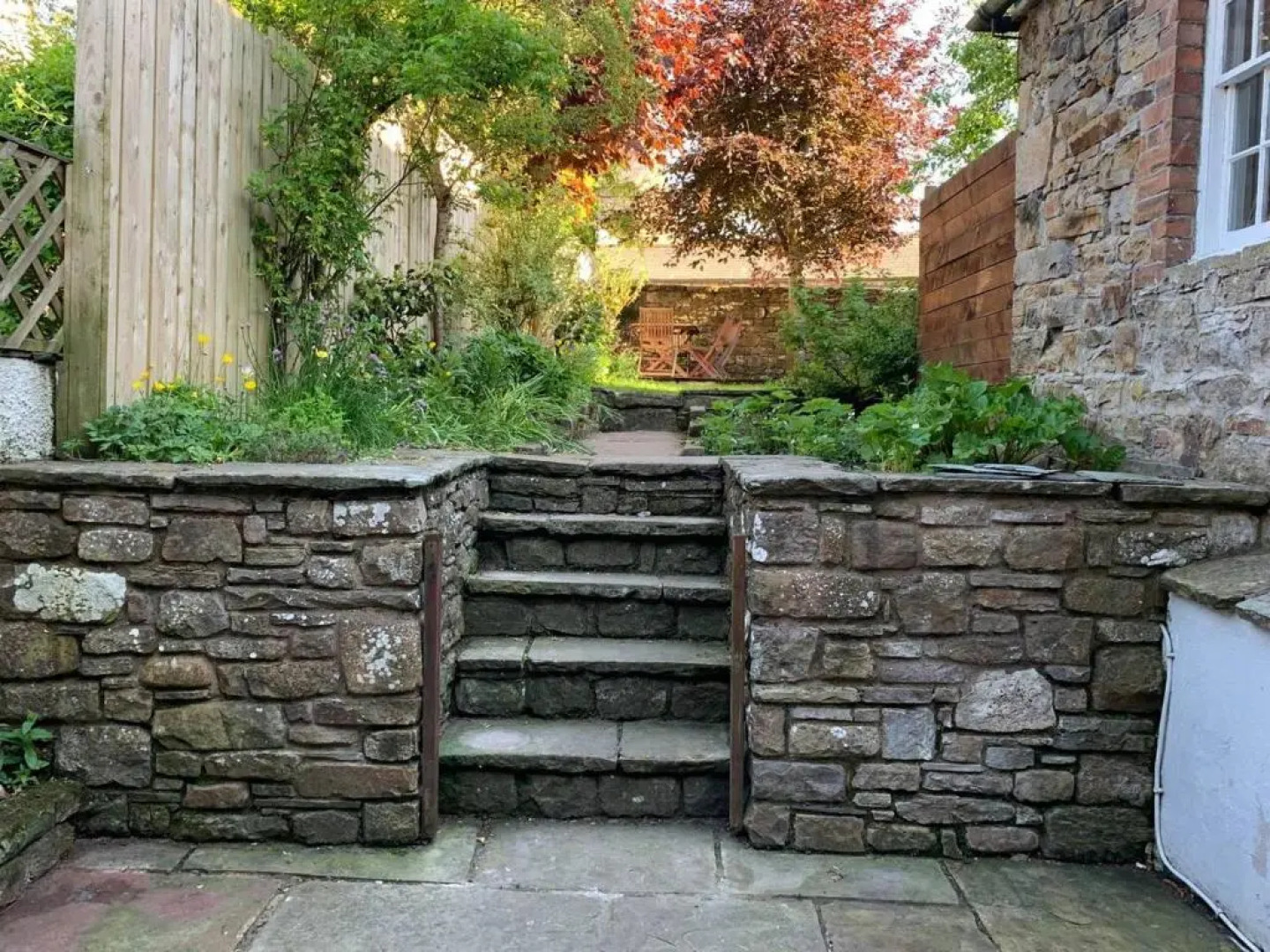 Stunning 4-bed Grade II House in the Lake District