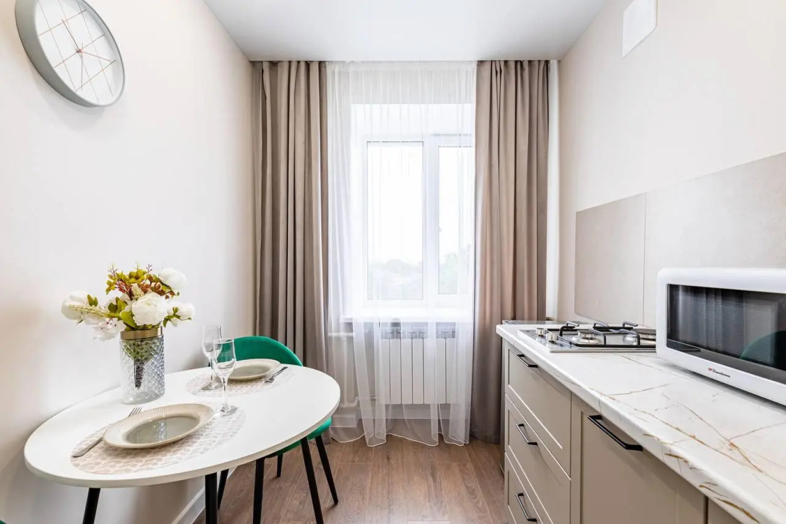 Апартаменты на проспекте Ибрагимова 61