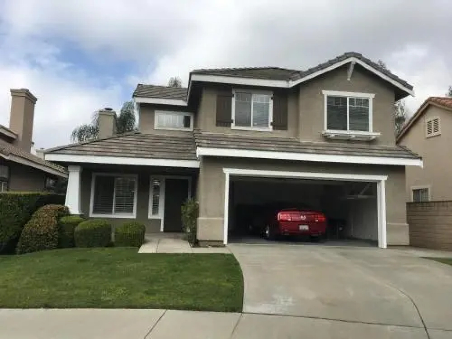 Modern House Close To Park & Ont Airport