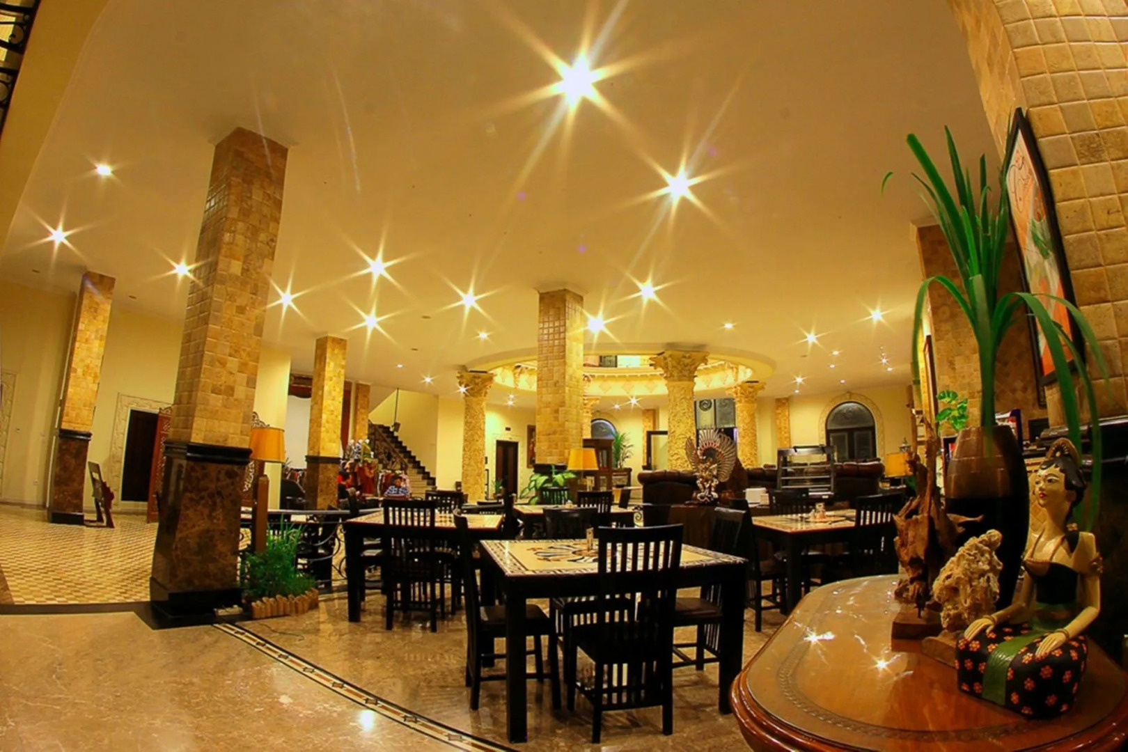 The GRAND PALACE Hotel - YOGYAKARTA