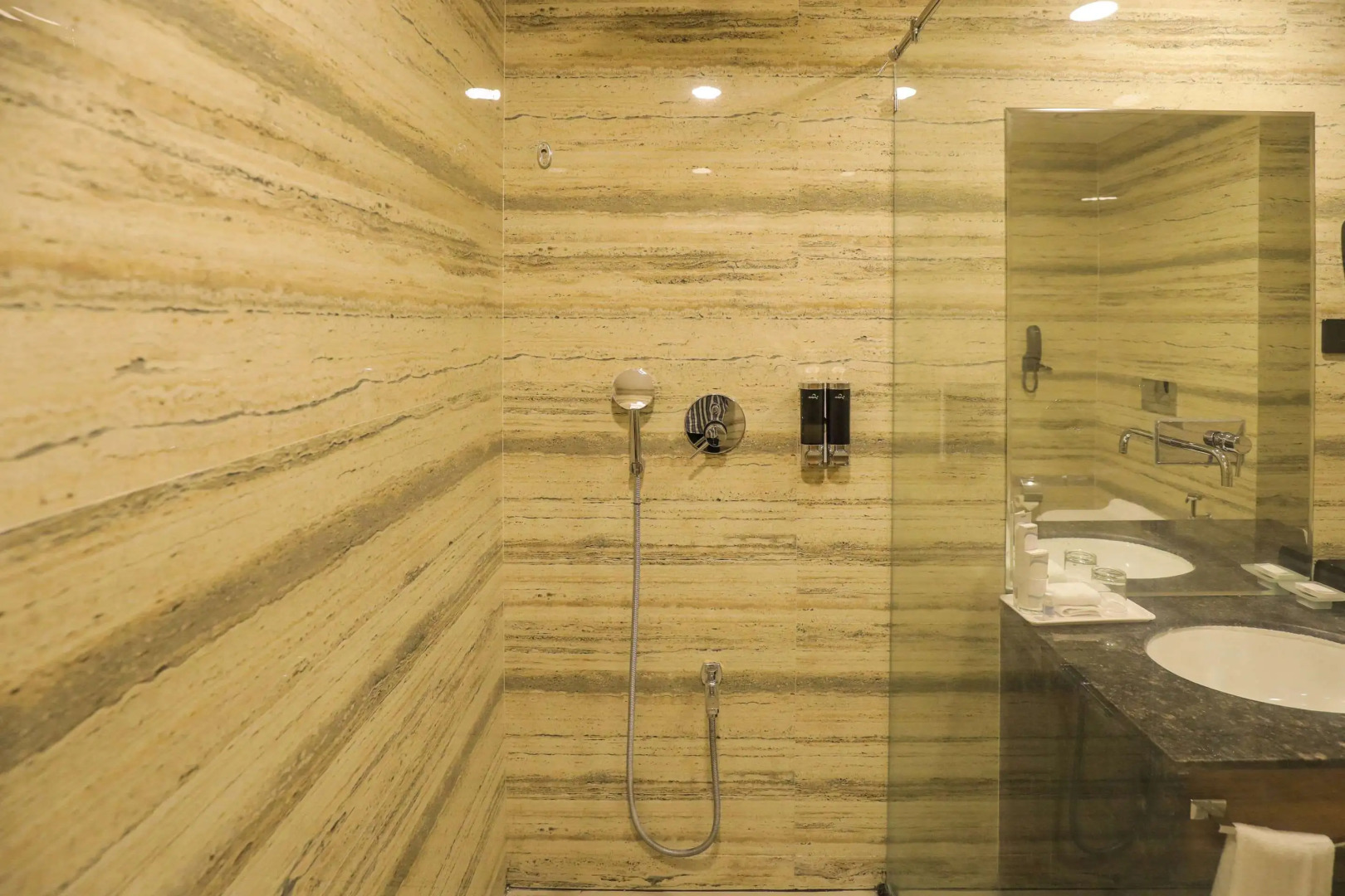 Comfort Resort Morbi