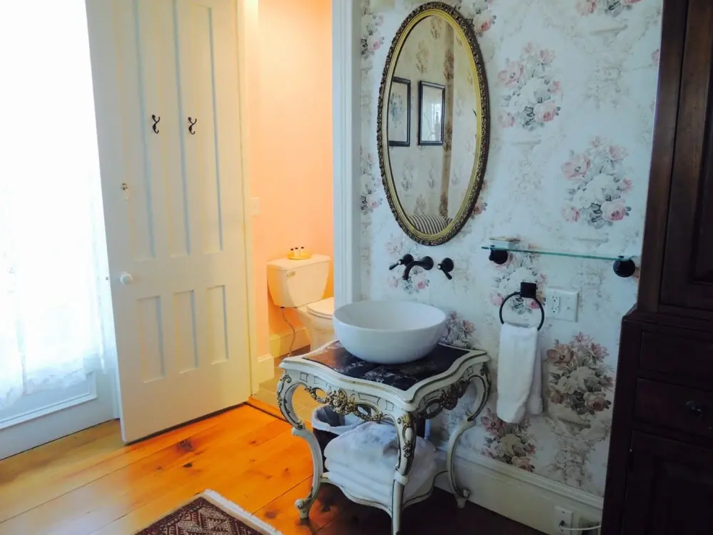 Burnap's Bed & Breakfast and Beyond