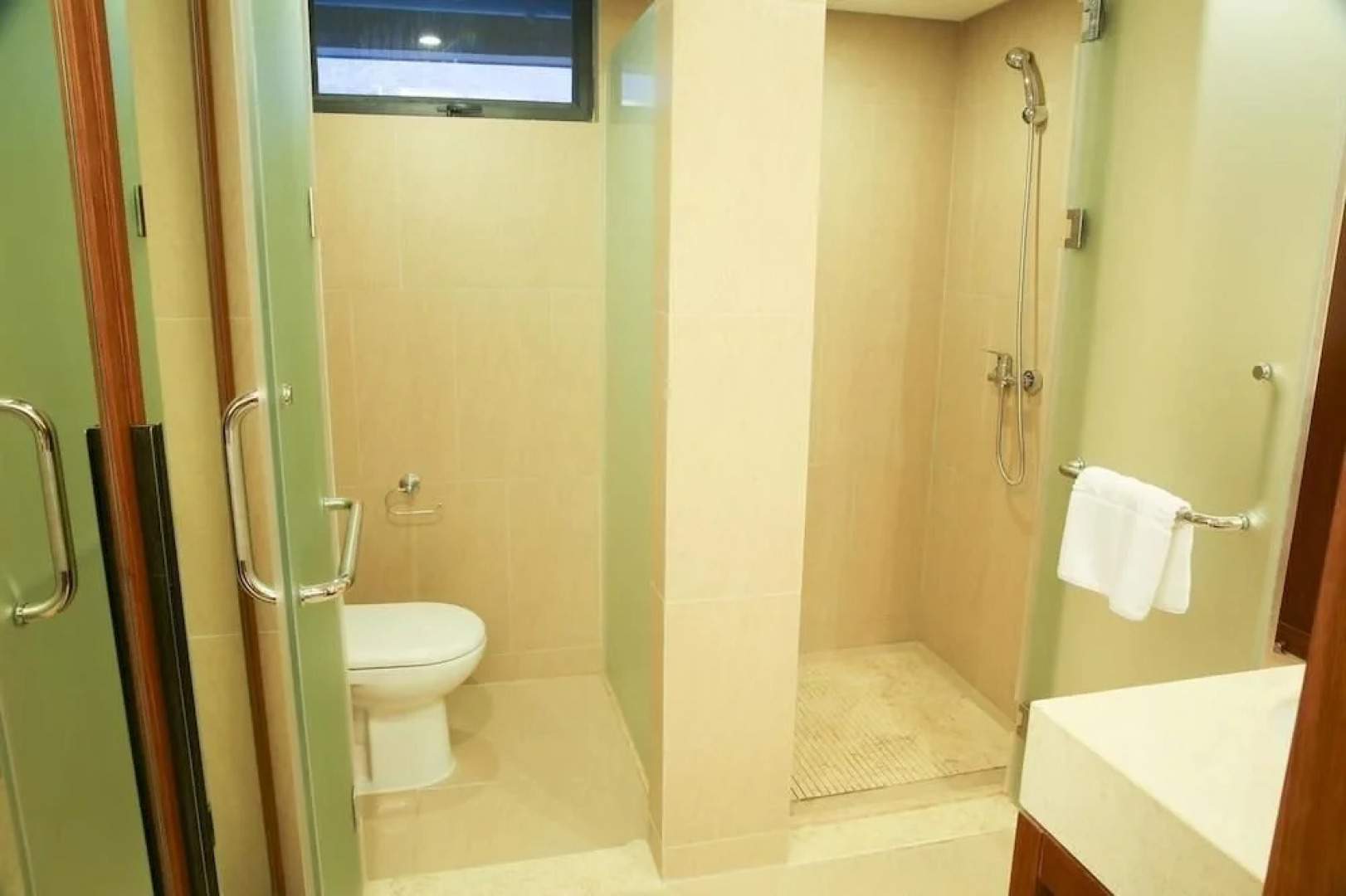 Tujiasiweideng Holiday Hotel