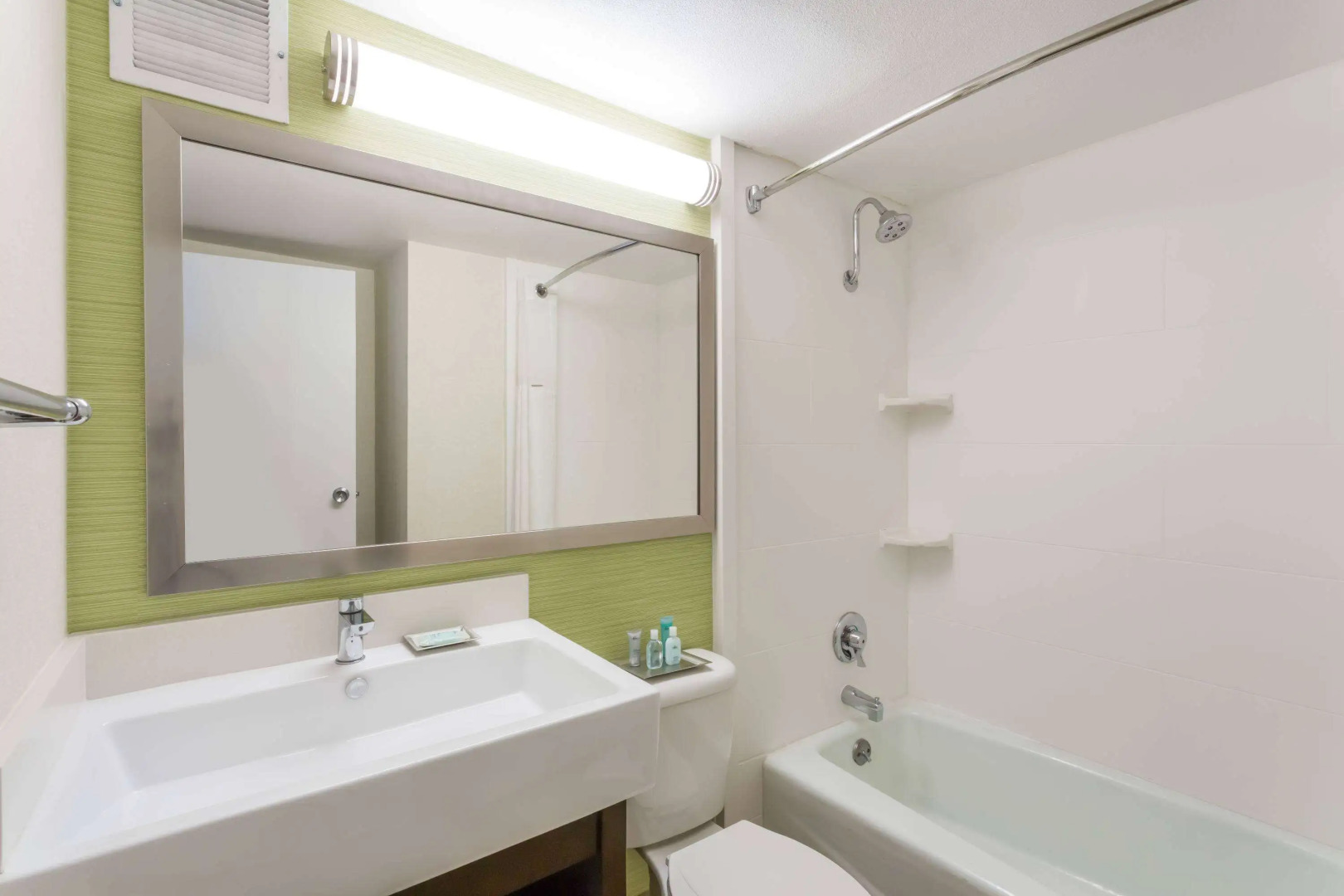 Wyndham Garden Fresno Yosemite Airport