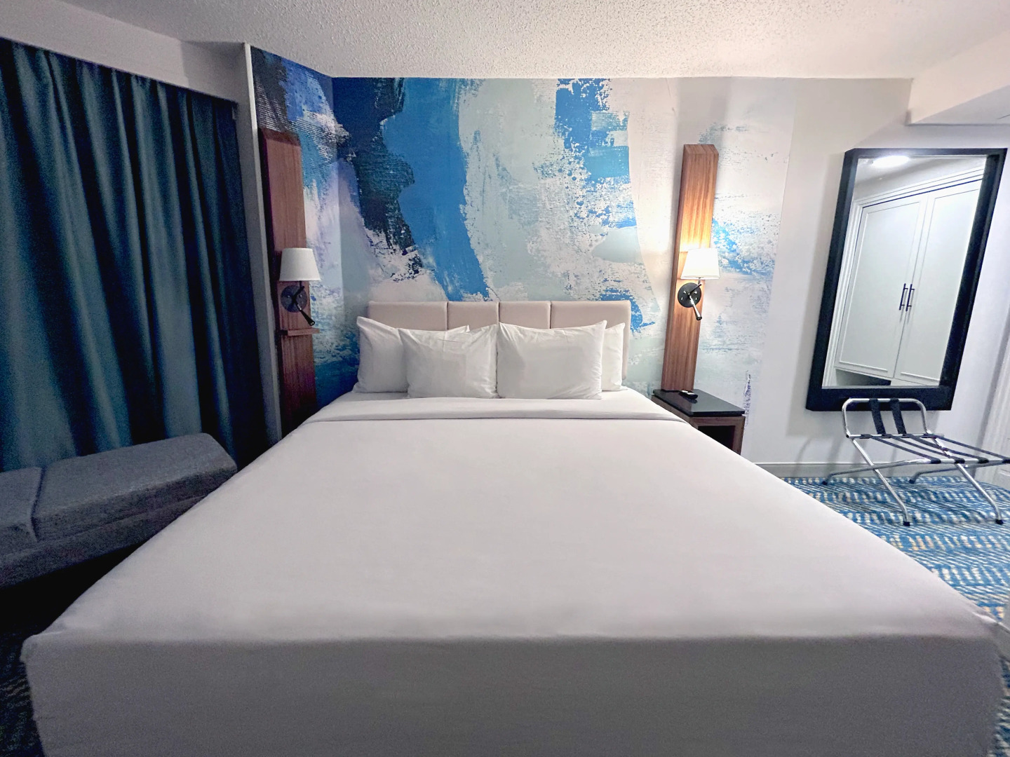 Fort Pontchartrain Detroit, a Wyndham Hotel