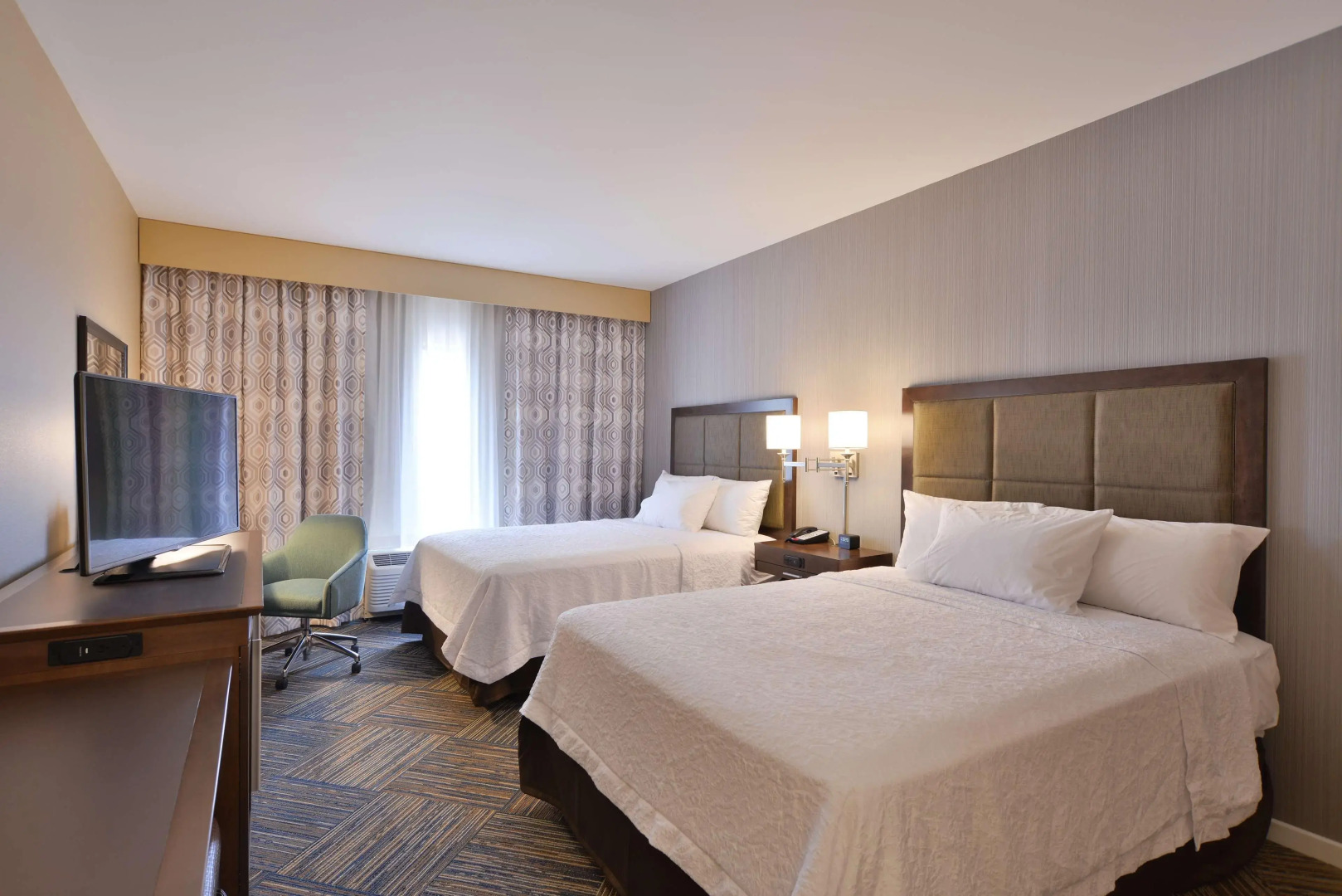 Hampton Inn & Suites Chippewa Falls