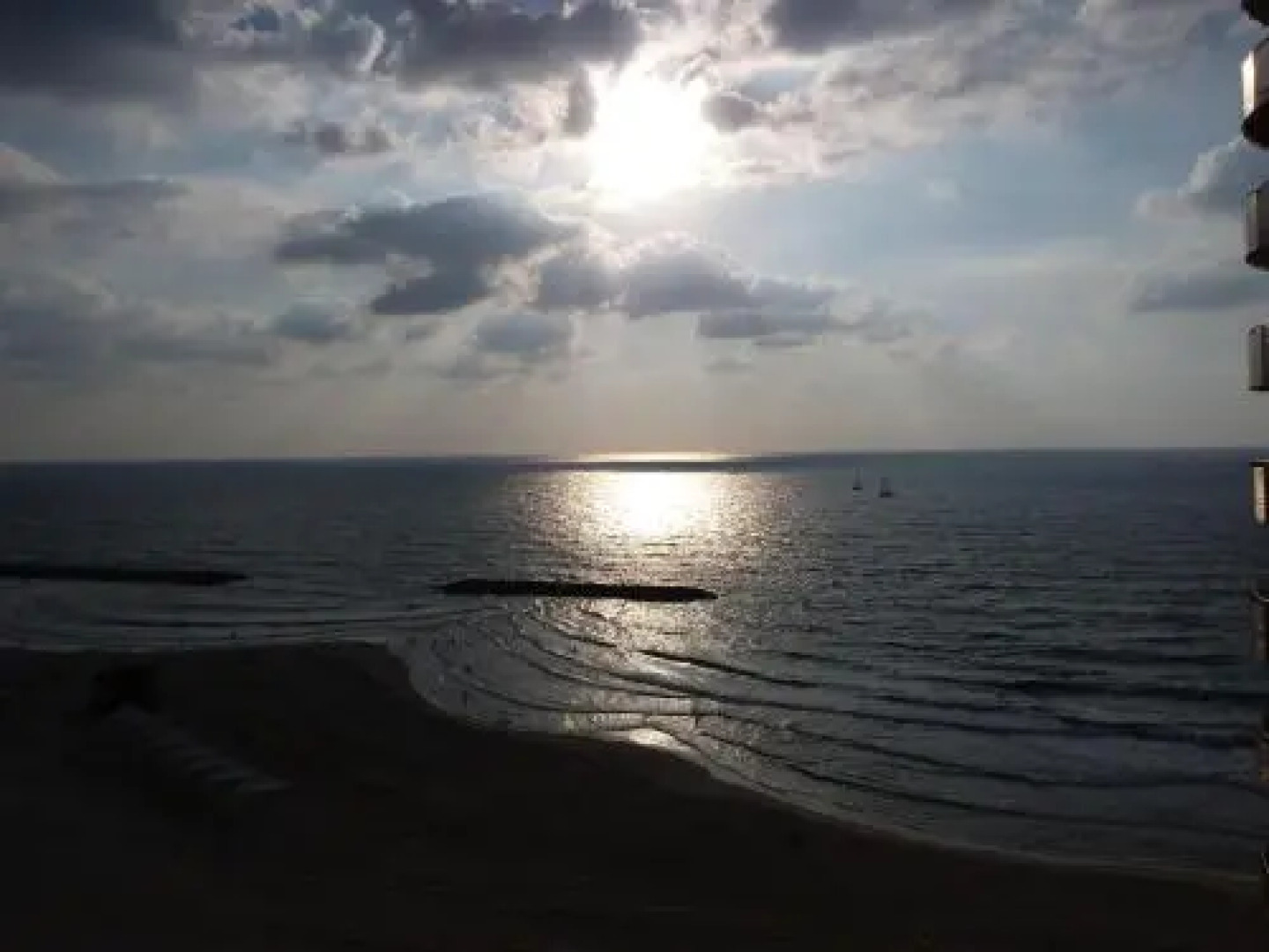 Lena's Beach Apartment