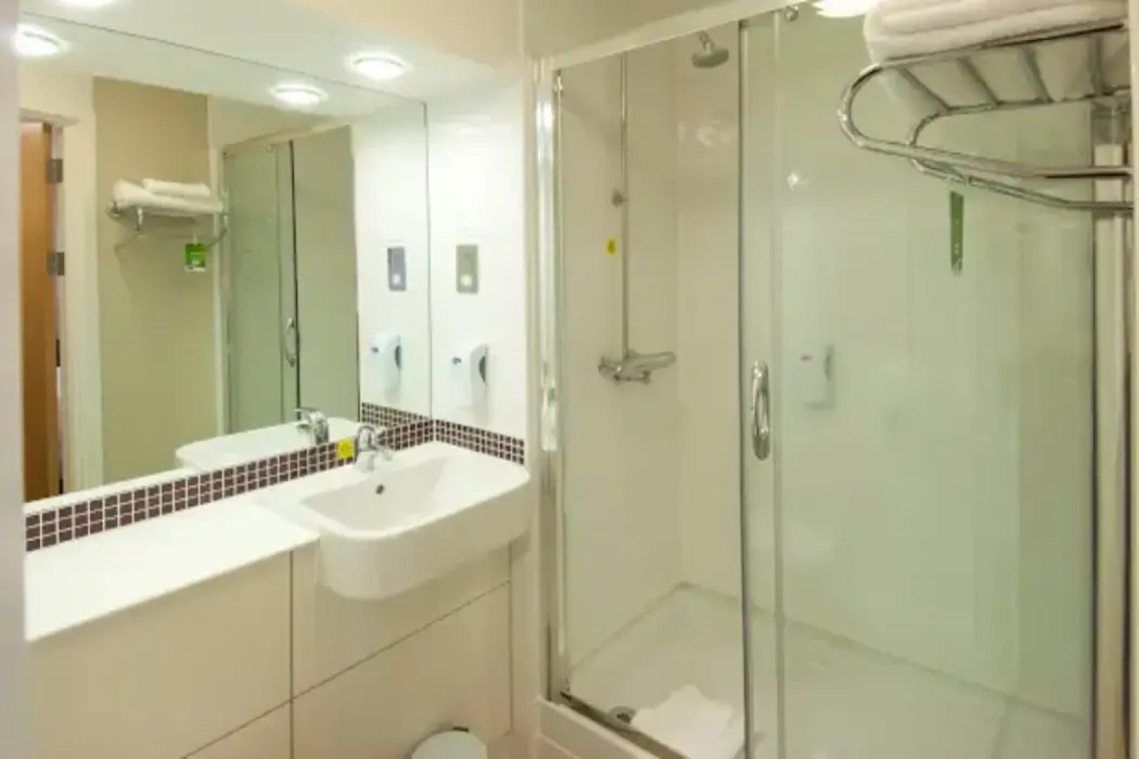 Premier Inn Cardiff West