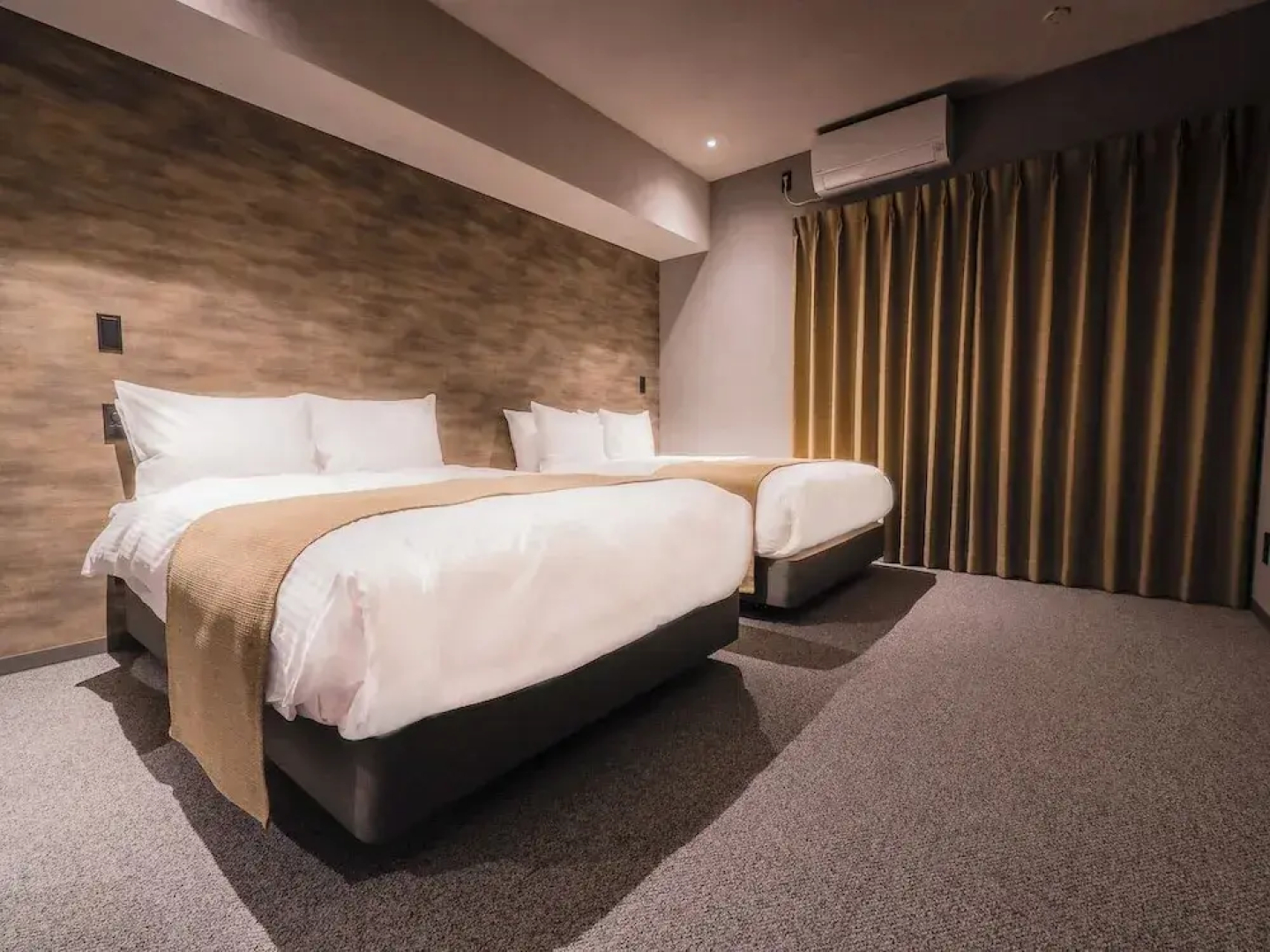 Randor Hotel Namba Osaka Suites