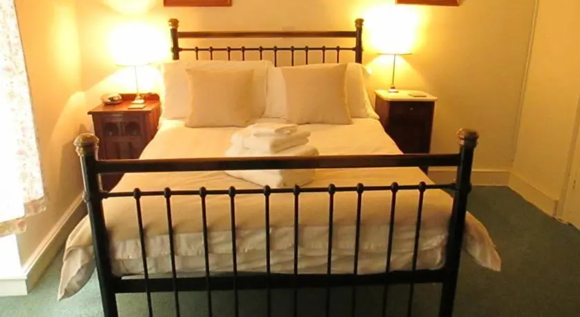 The Old Manor House Bed and Breakfast