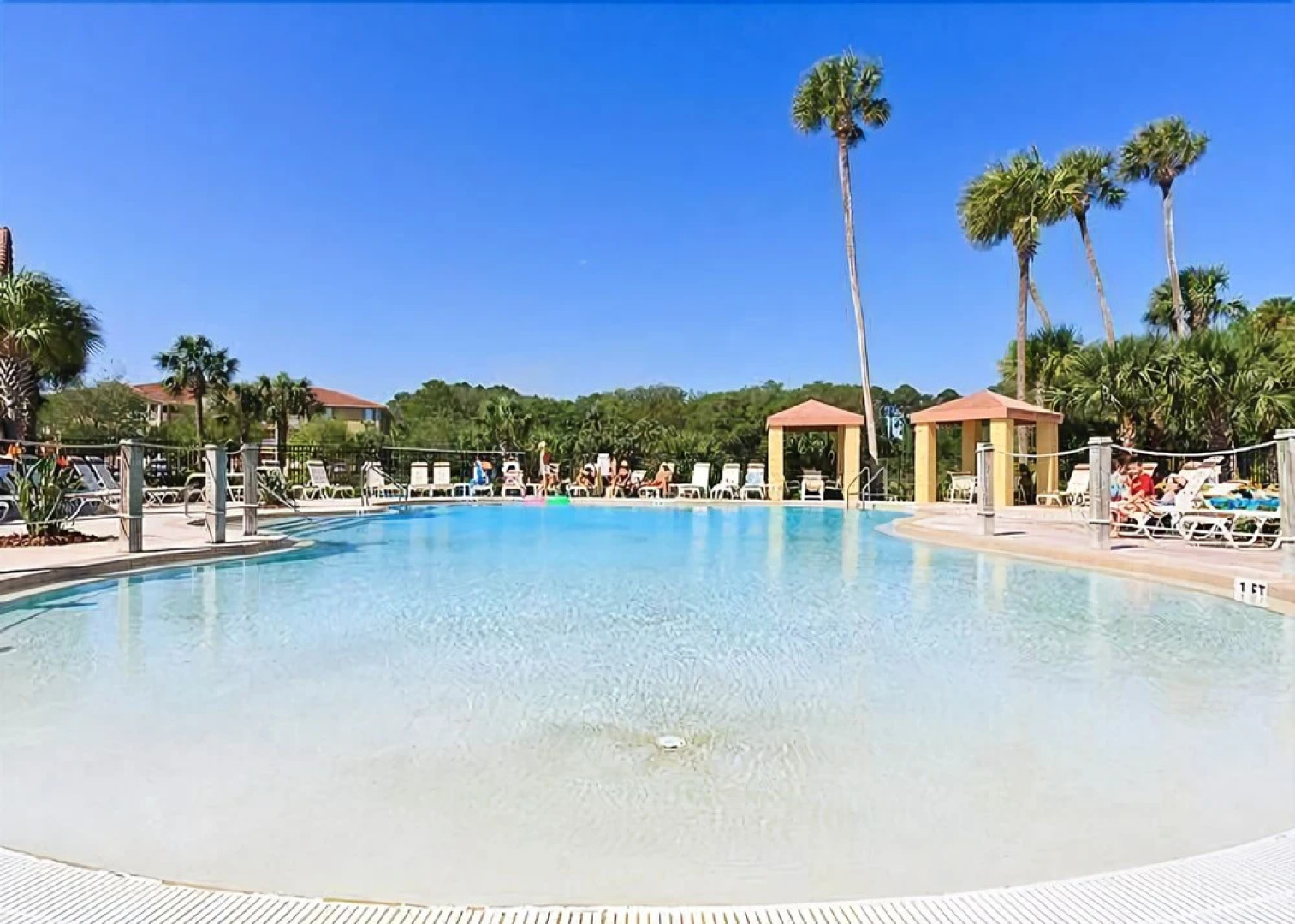 Canopy Walk 1012 - Three Bedroom Condo