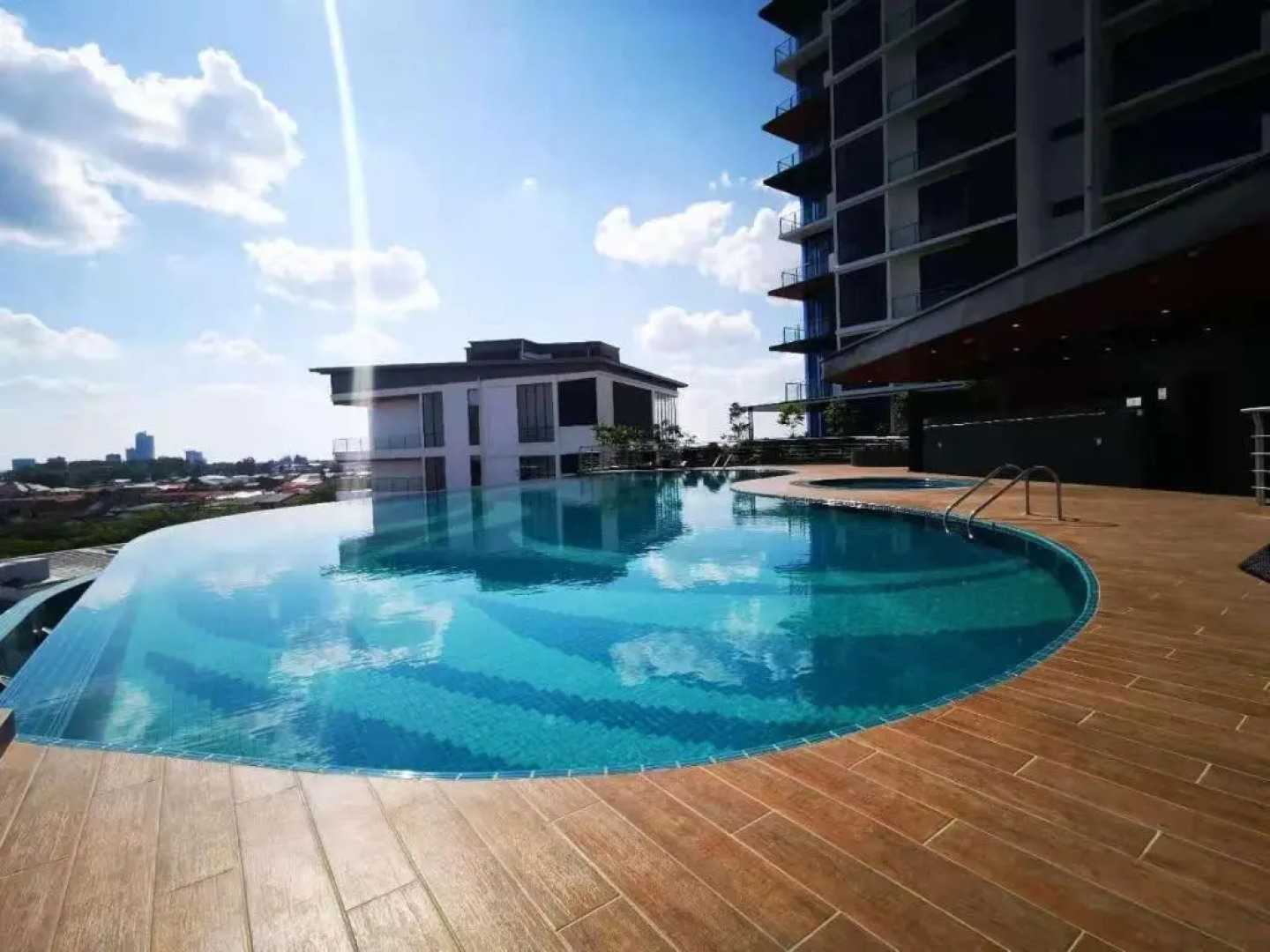 Premium Swanhouse no.SiX with 3bedrooms Condo