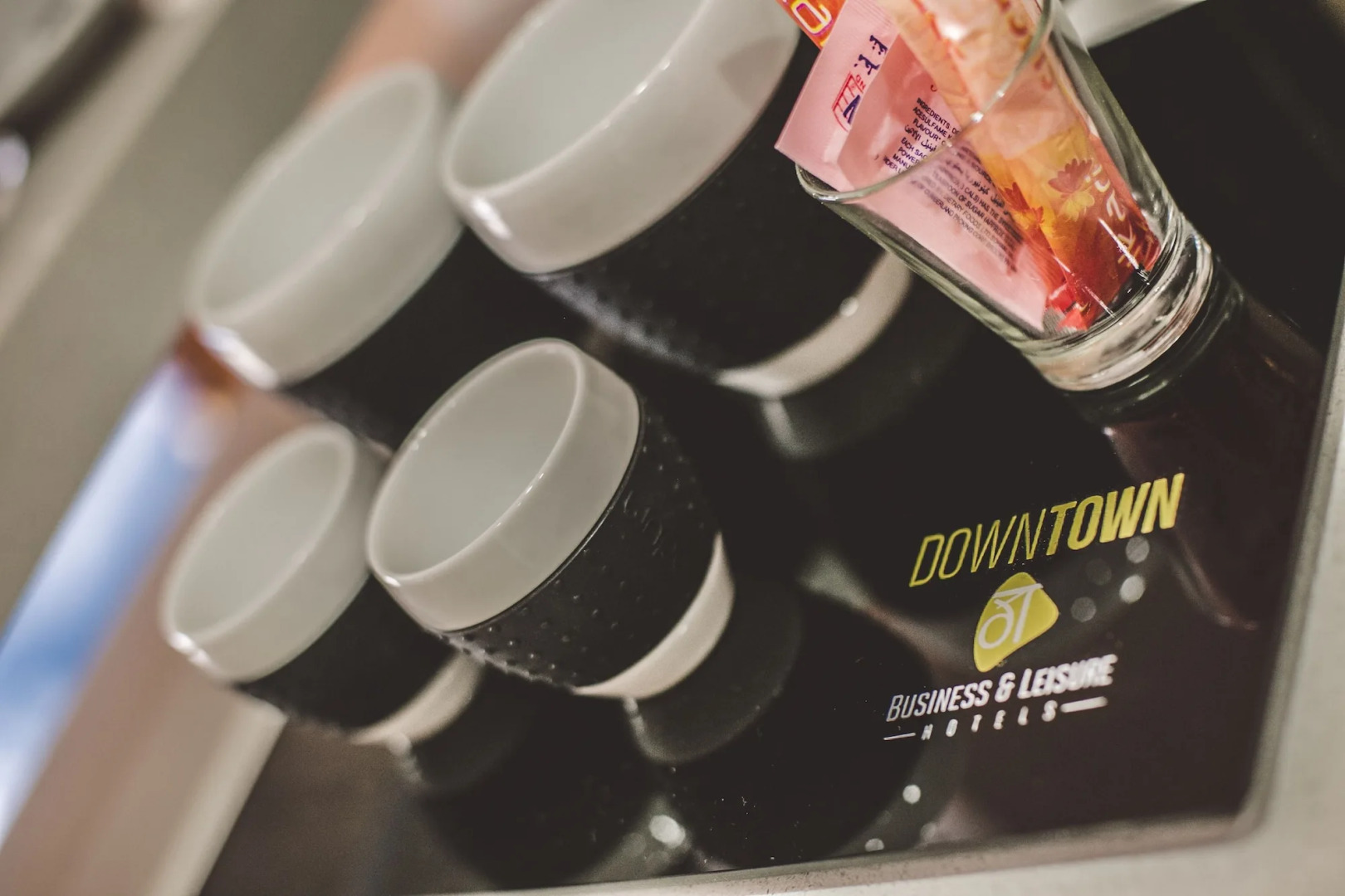 New Art's DownTown Hotel