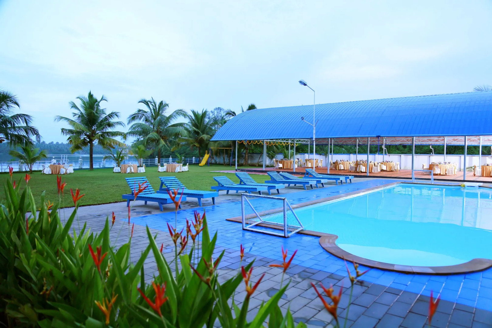 Renai Blue Waters Cherai