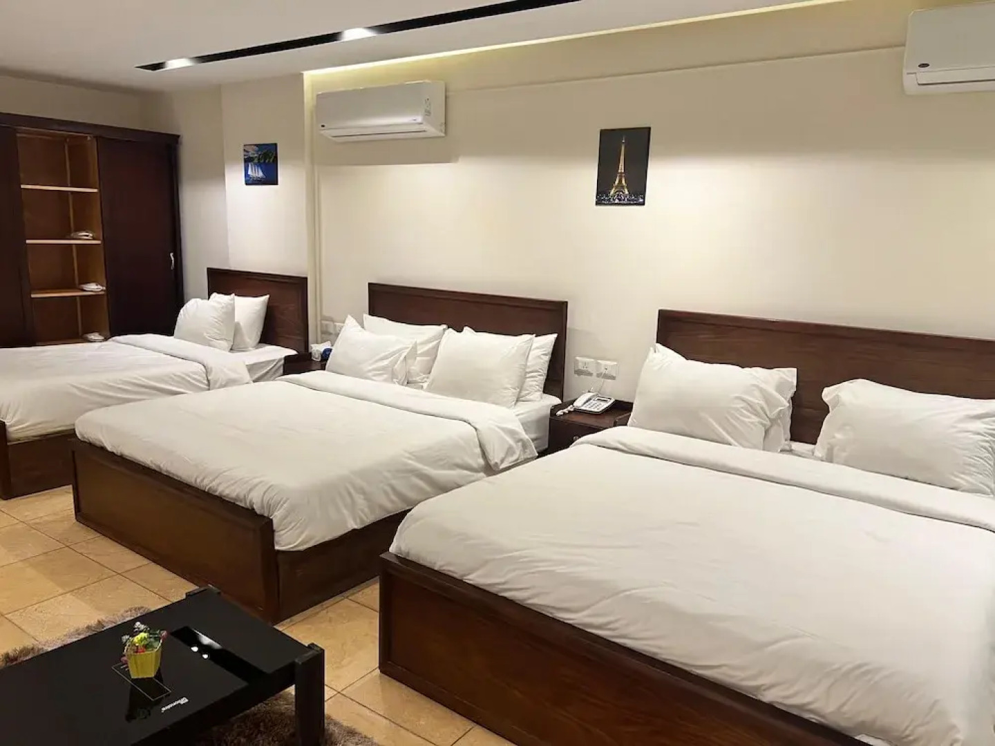 King Khafren View INN