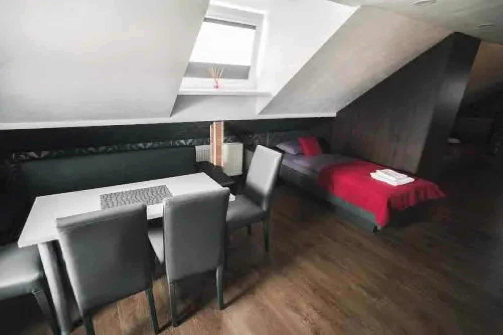 B&B Ghost Nakvyné