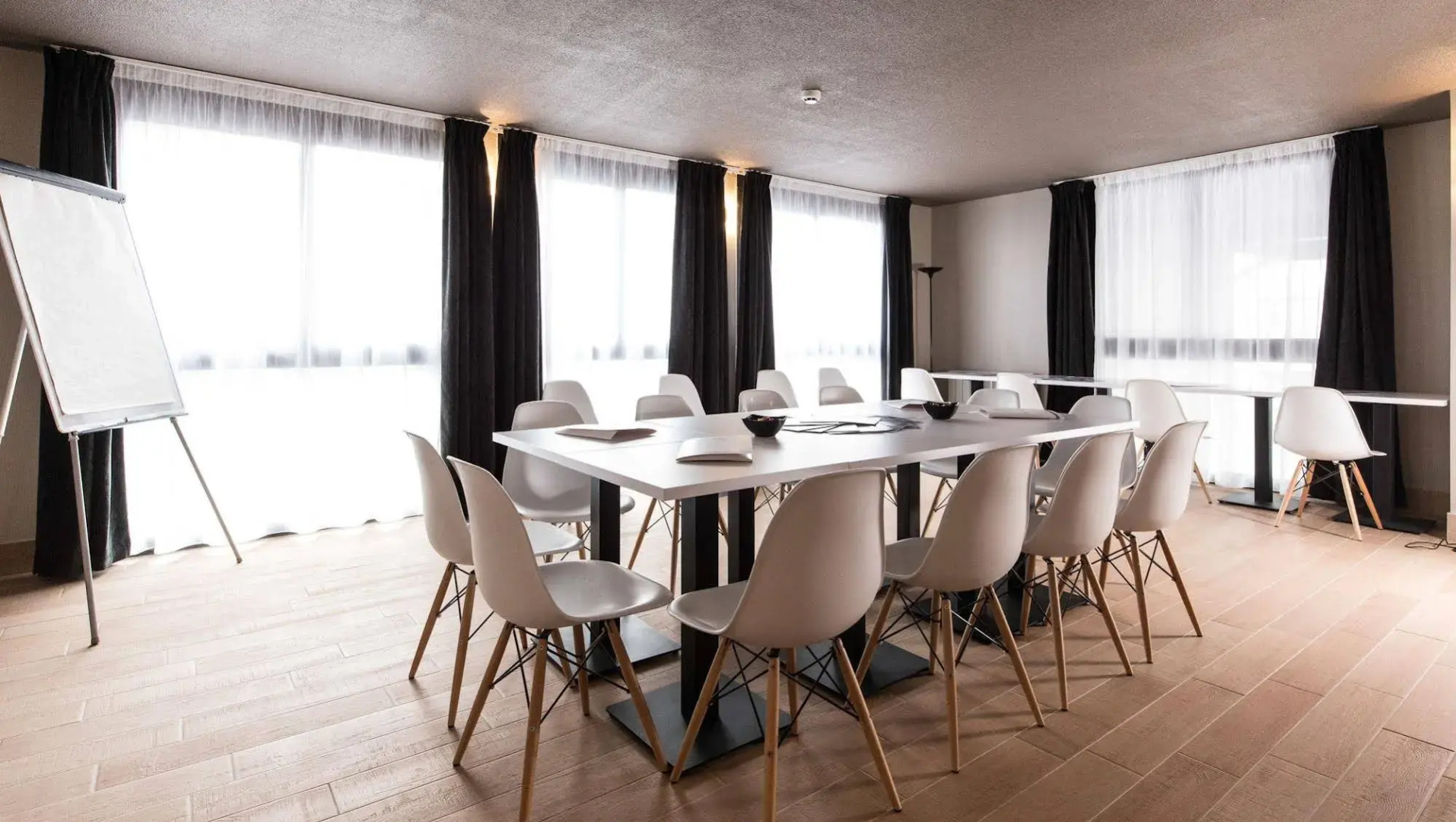 SOWELL HÔTELS Le Parc & SPA