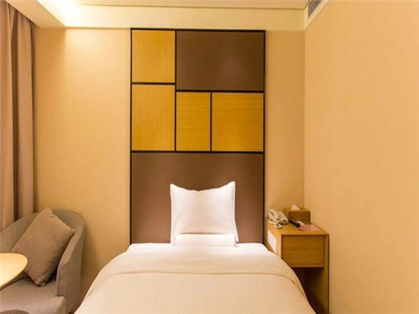 JI Hotel Lujiazui Babaiban