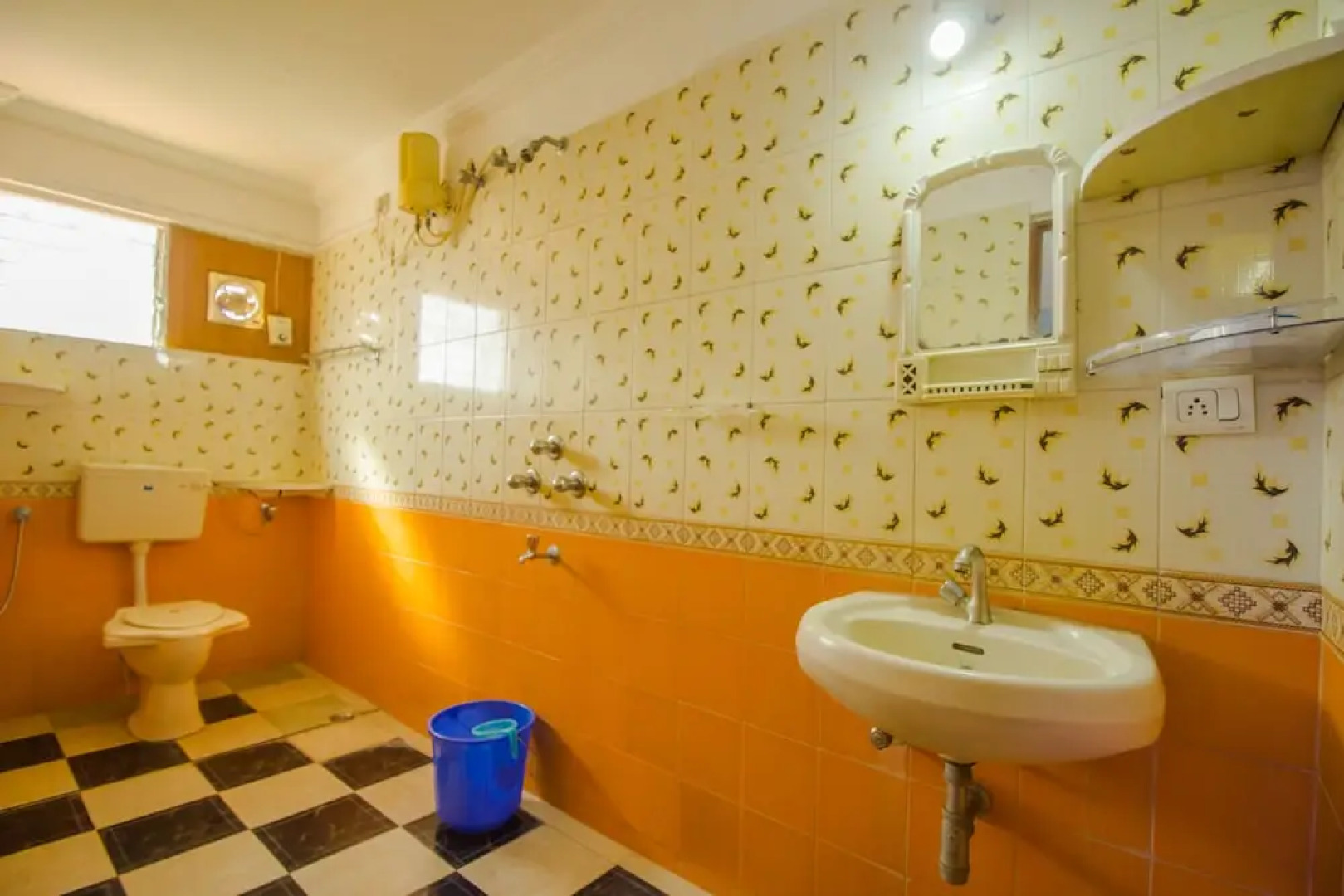 OYO 18739 Home Spacious 2BHK Sangolda