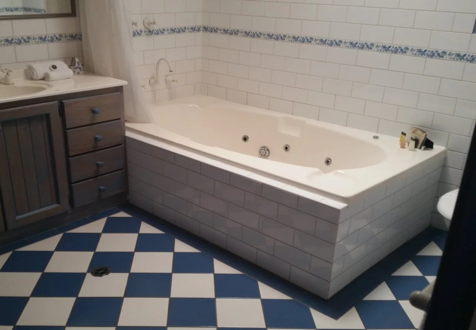 Bordello Hotel, Bar & Spa