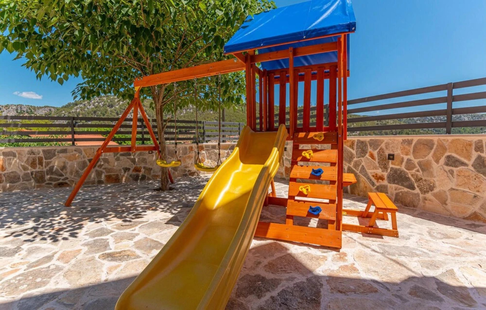 Beautiful Home in Skradin With Outdoor Swimming Pool, Wifi and 3 Bedrooms