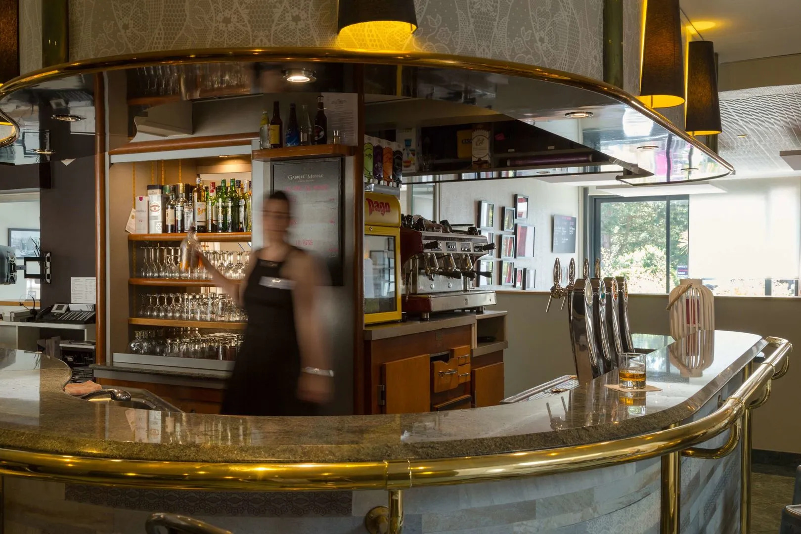 Logis Hôtel Au Chêne Vert