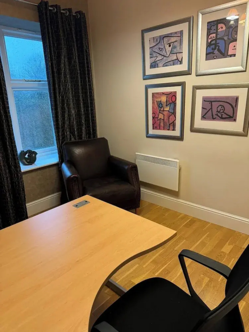 Executive Apartment, Woodford Mill, Witney