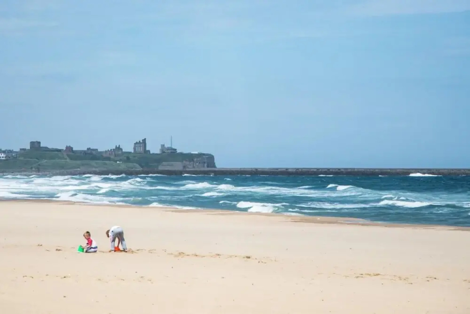 Beautiful Sea Winnings Two-bedroom Apartment