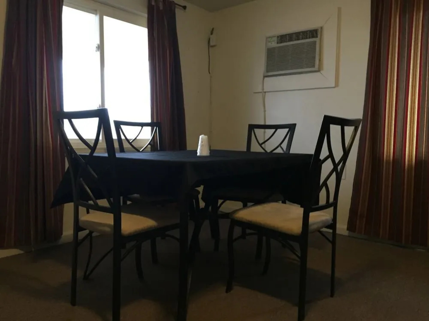 Ritz Motel & Lodging