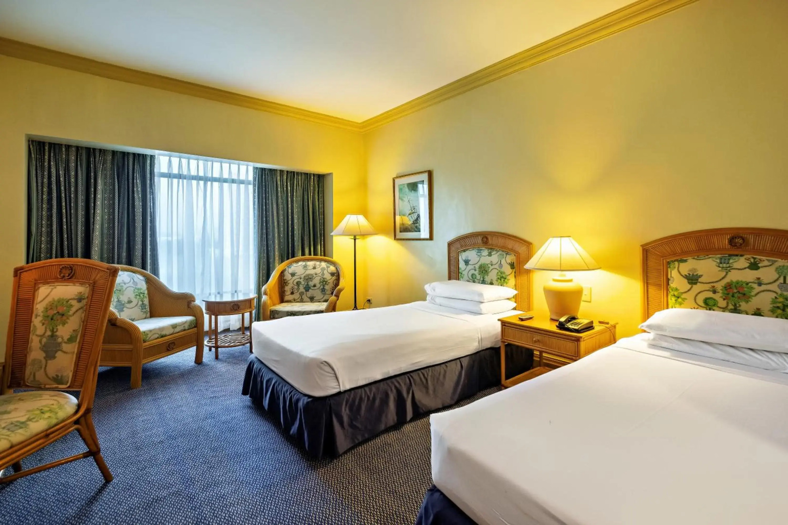 Waterfront Cebu City Hotel & Casino